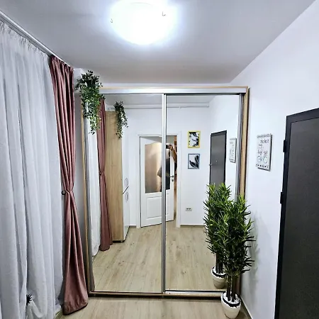 Daire Lovely New Balcony Cismigiu Park - Pop5 *