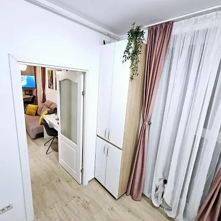 Lovely New Balcony Cismigiu Park - Pop5 * Bükreş