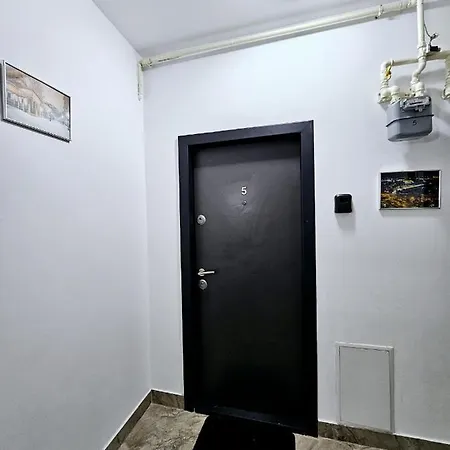 Lovely New Balcony Cismigiu Park - Pop5 * Bucarest