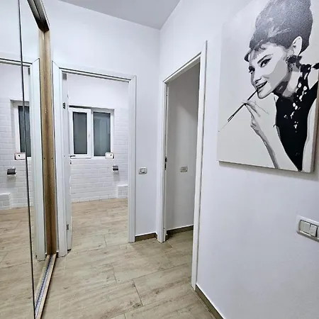 Lovely New Balcony Cismigiu Park - Pop5 Bucharest