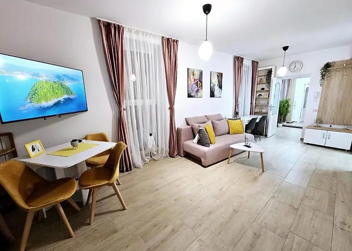 Lovely New Balcony Cismigiu Park - Pop5 Apartman