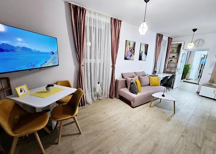 Lovely New Balcony Cismigiu Park - Pop5 Apartman *