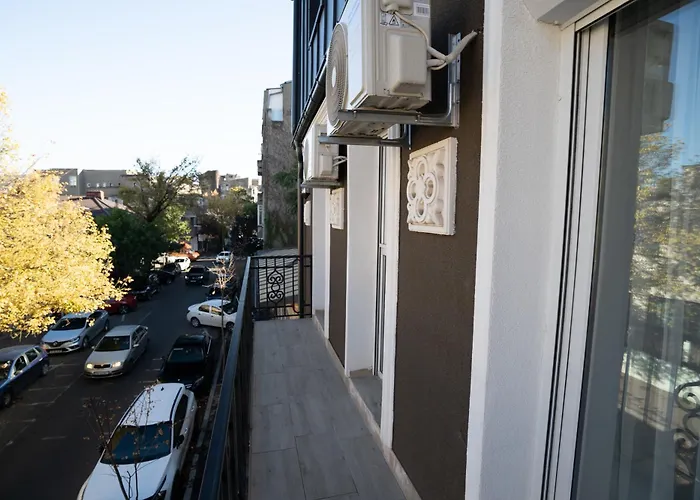 Lovely New Balcony Cismigiu Park - Pop5