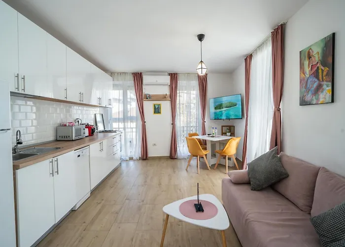 Lovely New Balcony Cismigiu Park - Pop5 شقة بوخارست