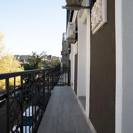 Lovely New Balcony Cismigiu Park - Pop5 Boekarest