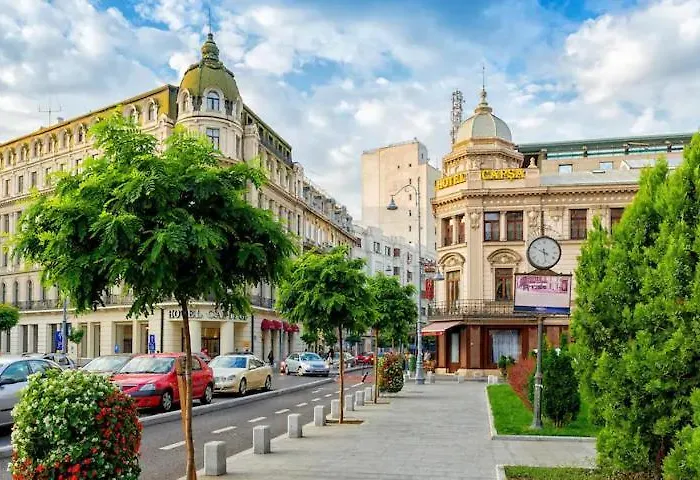 Lovely New Balcony Cismigiu Park - Pop5 アパート ブカレスト