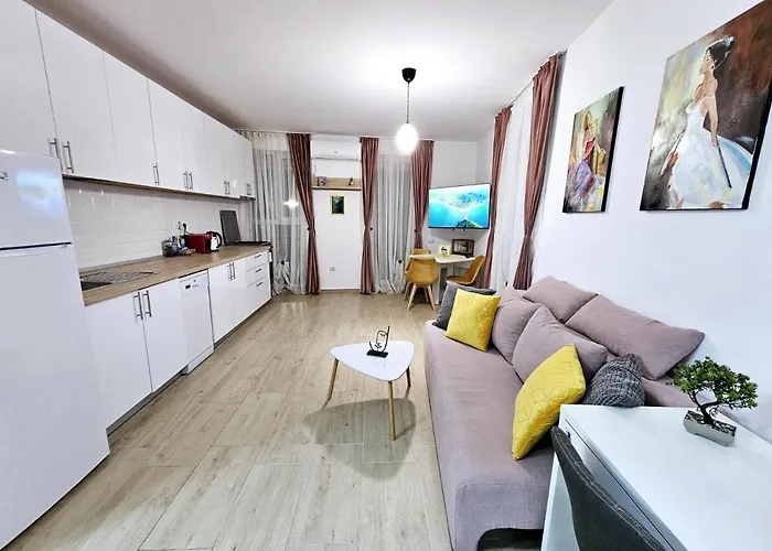 Lovely New Balcony Cismigiu Park - Pop5