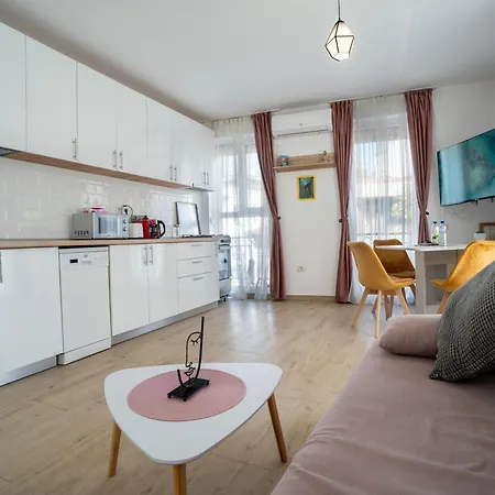 Lovely New Balcony Cismigiu Park - Pop5 * Bukarest